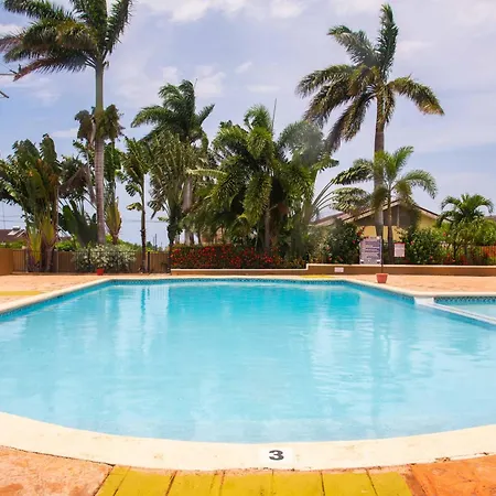 Czar'S Romantic Retreat-2 Bedroom Home And Pool